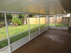 1283 Anhinga Dr in Wellington, FL - Building Photo - Building Photo