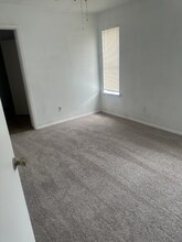 1205 Dawson Cir, Unit 1205 in Grand Prairie, TX - Building Photo - Building Photo