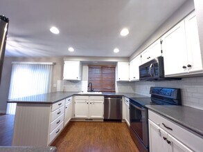 21663 SE 281st St in Maple Valley, WA - Building Photo - Building Photo