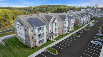 MI Place at Downingtown Apartments