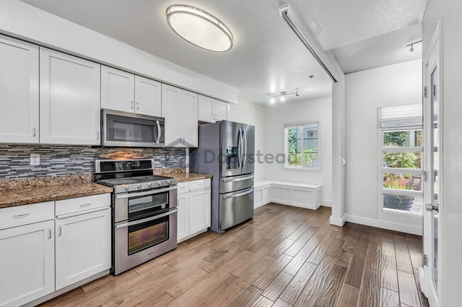 property at 1561 Brunswig Ln