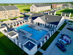 Brick Towne at Piper in Ankeny, IA - Foto de edificio - Building Photo