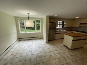 31 Blood Rd in Andover, MA - Building Photo - Building Photo
