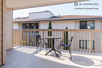 950 E Hillsdale Blvd in Foster City, CA - Building Photo - Building Photo