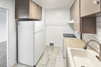 1306 Williams Blvd in Richland, WA - Building Photo - Building Photo