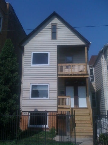 property at 2122 N Spaulding Ave