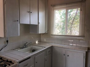 2816 Silver Ave SE in Albuquerque, NM - Building Photo - Building Photo