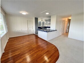 1247 Mowai St in Kailua, HI - Building Photo - Building Photo