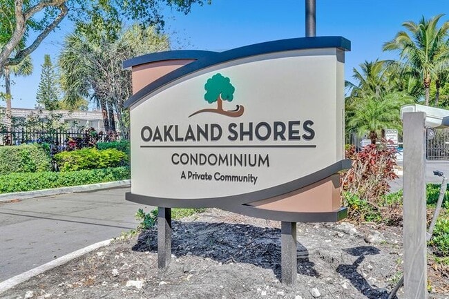 property at 3101 Oakland Shores Dr