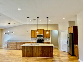 1223 N 2190 W in Saint George, UT - Building Photo