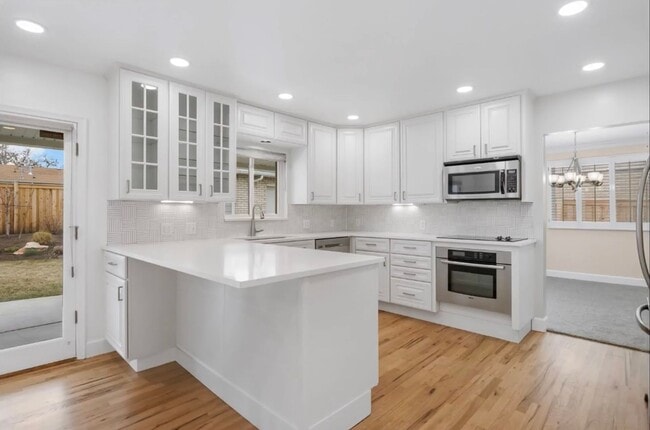 property at 1951 E Tartan Ave