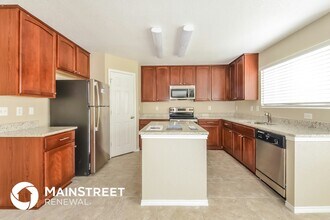 13203 Loma Vallejo in San Antonio, TX - Building Photo - Building Photo