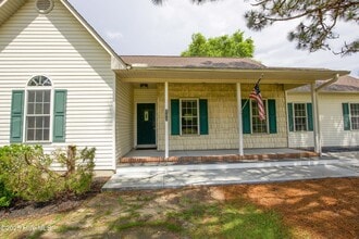 102 Willow Creek Ln in Pinebluff, NC - Building Photo - Building Photo