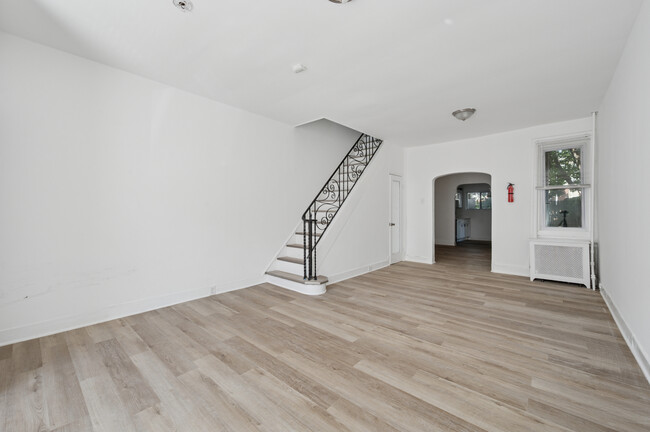 1912 S Woodstock St in Philadelphia, PA - Building Photo - Building Photo