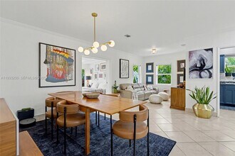 818 NW 29th Ct in Wilton Manors, FL - Building Photo - Building Photo