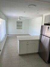 330 Dover St in Boca Raton, FL - Building Photo - Building Photo