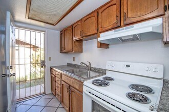 123 S Magnolia Ave in Yuma, AZ - Building Photo - Building Photo