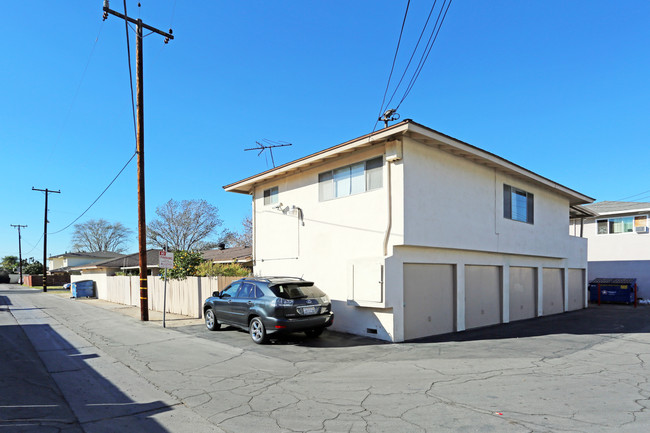 13302 Verde St in Garden Grove, CA - Building Photo - Building Photo