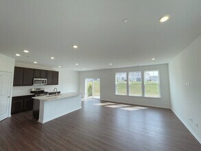 12011 Jordi Rd in Huntley, IL - Building Photo - Building Photo