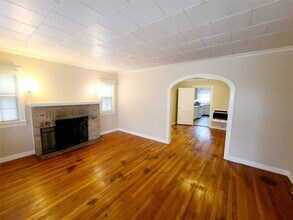 3515 Fairview Ave in Dallas, TX - Building Photo - Building Photo
