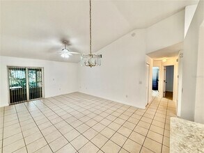 1128 Jade E Ln in Kissimmee, FL - Building Photo - Building Photo