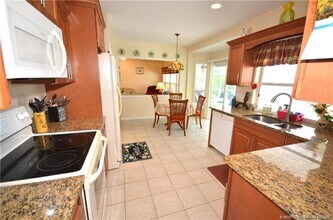 753 NW Waterlily Pl in Jensen Beach, FL - Building Photo - Building Photo