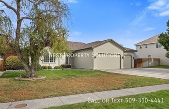 318 E Tanglewood Dr in Moses Lake, WA - Building Photo - Building Photo