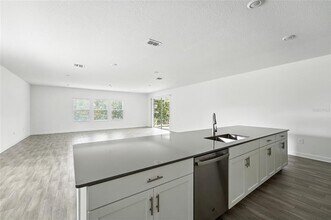 11132 Lore Wy in Orlando, FL - Building Photo - Building Photo