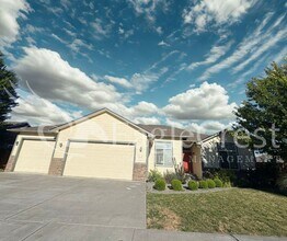 44 Chapelwood Ave in Walla Walla, WA - Building Photo - Building Photo