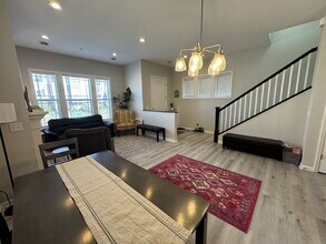 8056 Central Park Way in Maple Grove, MN - Building Photo - Building Photo