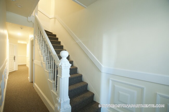 501 E Broadway in Boston, MA - Foto de edificio - Building Photo