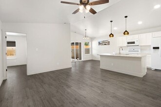 1652 E 17th Cir in Rifle, CO - Building Photo - Building Photo