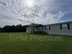 6796 Bryant Rd in St. Francisville, LA - Building Photo - Building Photo