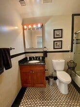 400 Adams Way in Sayville, NY - Building Photo - Building Photo