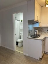 2430 NW 102nd Way, Unit 2430 in Pembroke Pines, FL - Building Photo - Building Photo