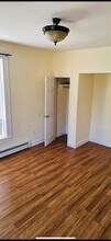 753 Broadway in Kingston, NY - Building Photo - Building Photo