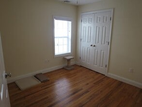 60 William St, Unit 2 in Medford, MA - Building Photo - Building Photo