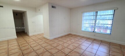 7851 Dunham Blvd in Miami, FL - Building Photo - Building Photo