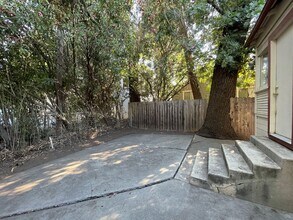 212 W 1st Ave in Chico, CA - Building Photo - Building Photo
