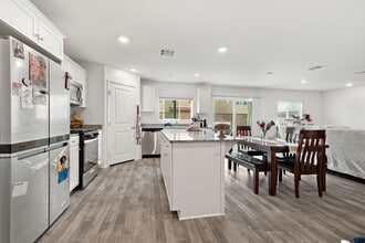 30907 Challenger Ct in Menifee, CA - Building Photo - Building Photo