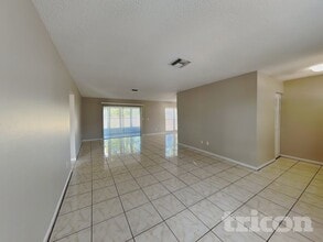 12624 Eddington Rd in Spring Hill, FL - Building Photo - Building Photo