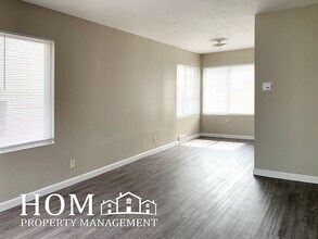 513 W 11th St in Mankato, MN - Building Photo - Building Photo
