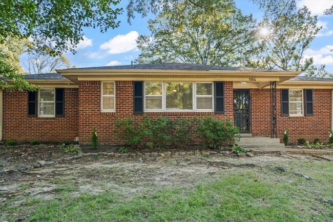 1554 Estate Dr in Memphis, TN - Building Photo - Building Photo
