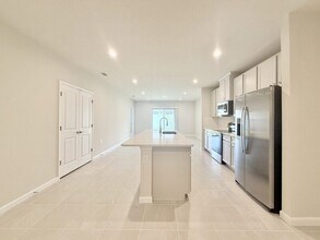 499 Voltaire Dr in Spring Hill, FL - Building Photo - Building Photo
