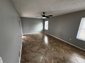 7854 SW 62nd Ct in Ocala, FL - Building Photo - Building Photo