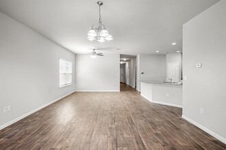 421 Independence Ave in Liberty Hill, TX - Building Photo - Building Photo