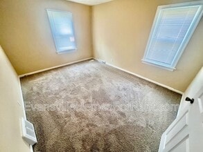 6501 Uebelhack Rd in Mount Vernon, IN - Building Photo - Building Photo