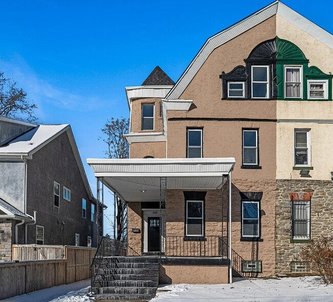 13 W Upsal St in Philadelphia, PA - Building Photo - Building Photo