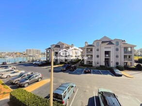 411 Harbour Point in Virginia Beach, VA - Building Photo - Building Photo