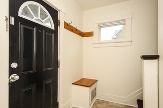 507 Mack Rd in Ann Arbor, MI - Building Photo - Building Photo